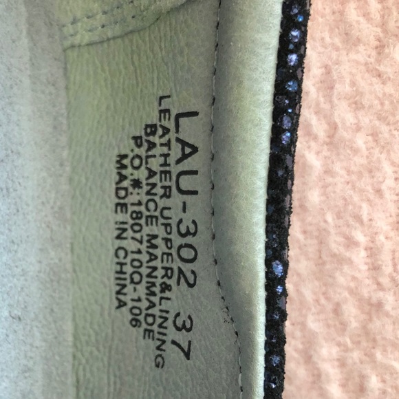 alegria peacock blu/purple leather slip on NWOT - Picture 2 of 11